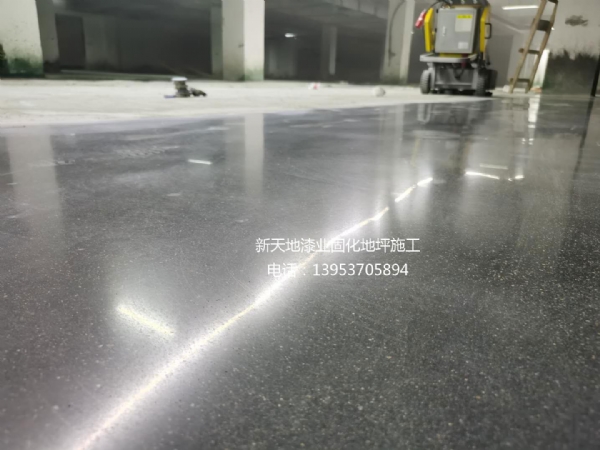 車(chē)庫(kù)地坪漆施工方案和價(jià)格？